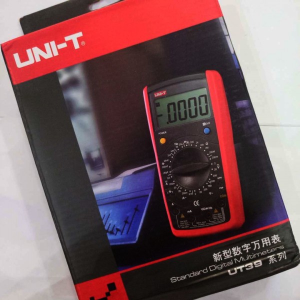 Multimetro Digital Standard UNI-T UT39